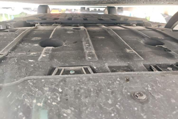 Used ORA Good Cat 2022 400km Standard Range Luxury Version Lithium Iron Phosphate Chassis Front