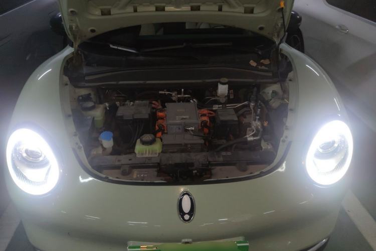 Used ORA Good Cat 2022 Morandi Edition 400km Standard Range Premium Version Lithium Iron Phosphate Engine Bay