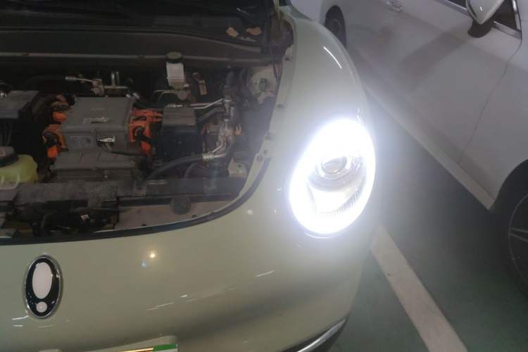 Used ORA Good Cat 2022 Morandi Edition 400km Standard Range Premium Version Lithium Iron Phosphate Engine Bay Left