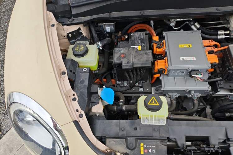 Used ORA Good Cat 2022 400km Standard Range Luxury Version Lithium Iron Phosphate Engine Bay Right