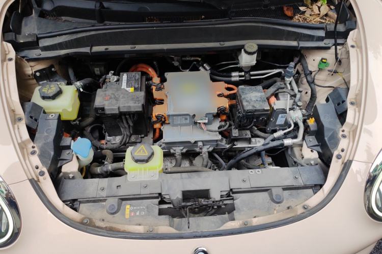Used ORA Good Cat 2022 Morandi Edition 400km Standard Range Premium Version Lithium Iron Phosphate Engine Bay