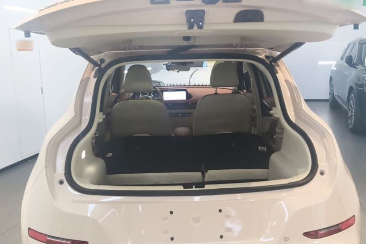Used ORA Good Cat 2022 Morandi Edition 400km Standard Range Premium Version Lithium-Ion Battery Trunk