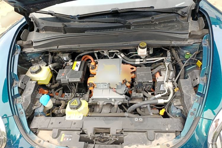 Used ORA Good Cat 2023 401 km Standard Range Luxury Version Lithium Iron Phosphate Engine Bay