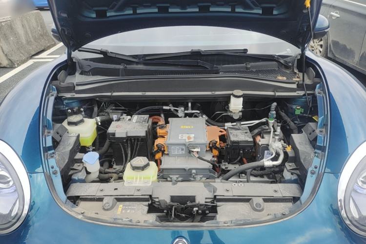 Used ORA Good Cat 2023 401 km Standard Range Luxury Version Lithium Iron Phosphate Engine Bay