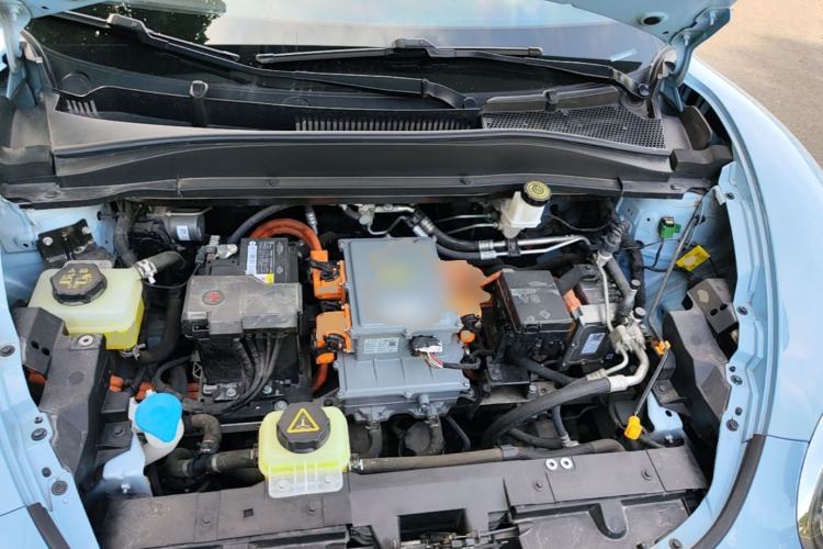 Used ORA Good Cat 2023 401 km Standard Range Luxury Version Lithium Iron Phosphate Engine Bay