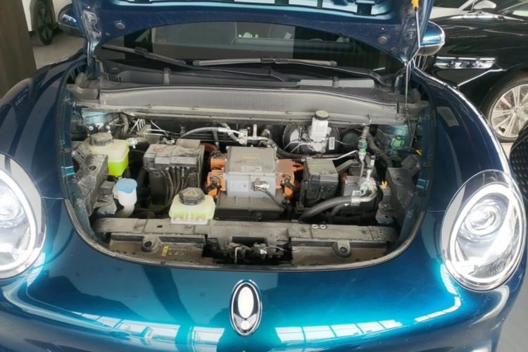 Used ORA Good Cat 2023 401 km Standard Range Luxury Version Lithium Iron Phosphate Engine Bay