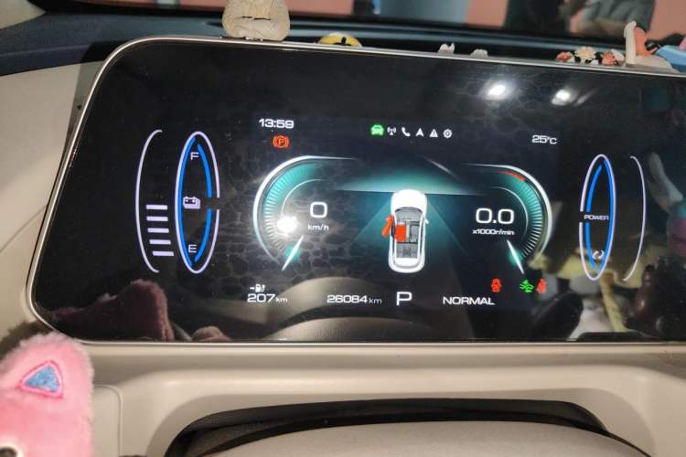 Used ORA Good Cat 2023 401 km Standard Range Premium Version Lithium Iron Phosphate Instrument Cluster