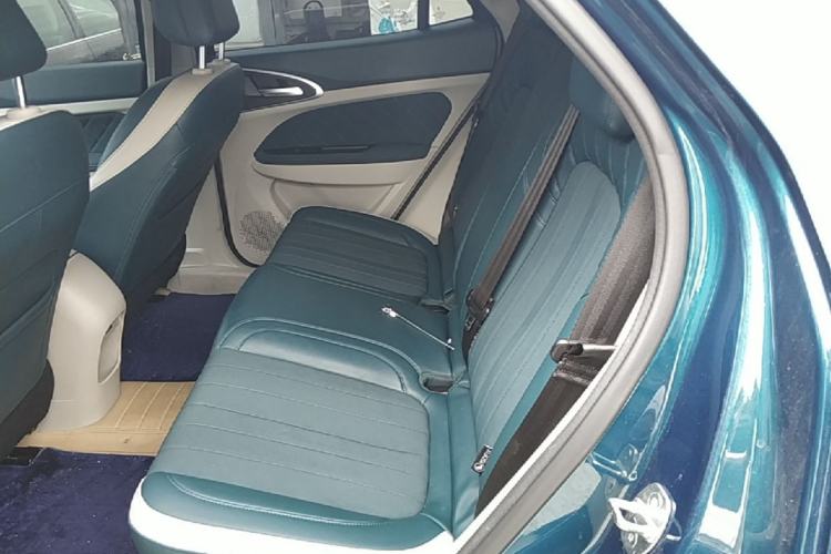 Used ORA Good Cat 2023 401 km Standard Range Prestige Version Lithium Iron Phosphate Left Rear Seat
