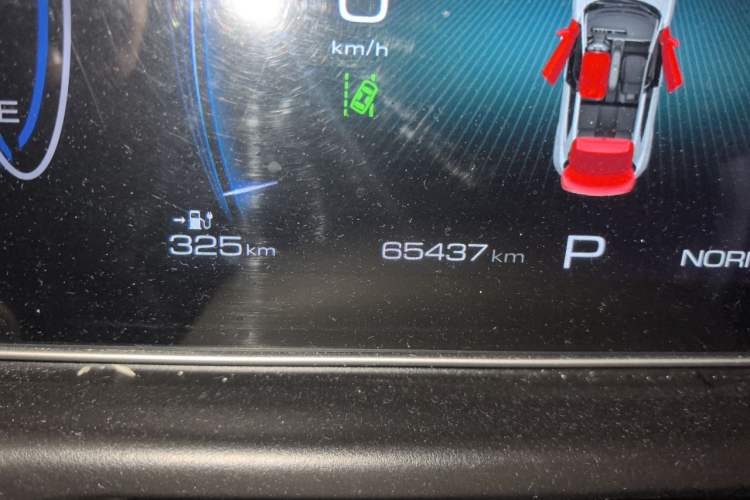 Used ORA Good Cat 2023 401 km Standard Range Luxury Version Lithium Iron Phosphate Odometer Close Up
