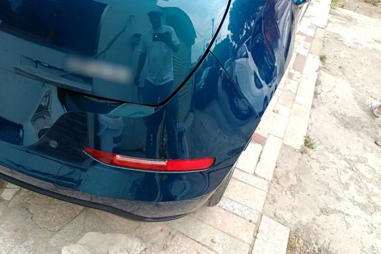 Used ORA Good Cat 2023 401 km Standard Range Luxury Version Lithium Iron Phosphate Right Rear Taillight