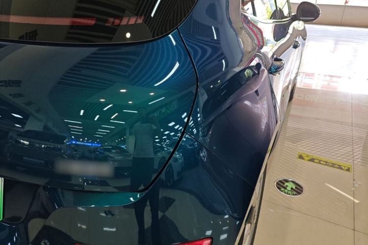 Used ORA Good Cat 2023 401 km Standard Range Comfort Version Lithium Iron Phosphate Right Rear Taillight