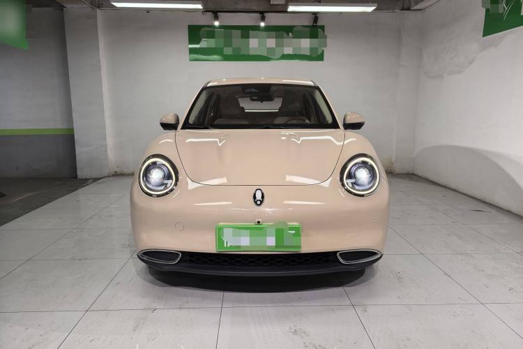 Used ORA Good Cat 2023 401 km Standard Range Luxury Version Lithium Iron Phosphate Exterior 3
