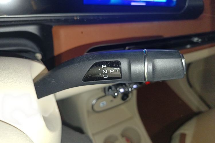 Used ORA Good Cat 2023 401 km Standard Range Premium Trim Ternary Lithium Gear Lever