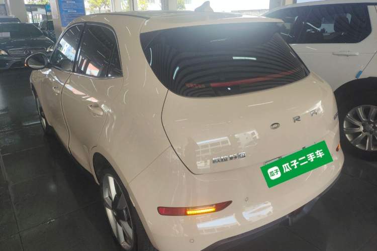 Used ORA Good Cat 2023 401 km Standard Range Comfort Version Lithium Iron Phosphate Rear Left 45 Deg