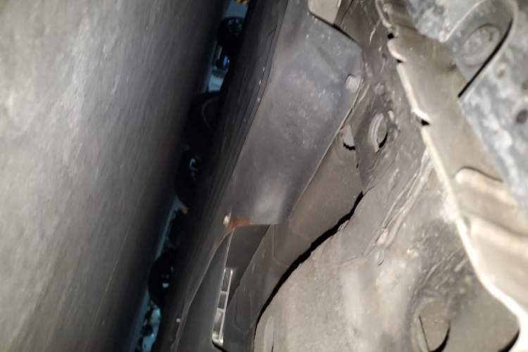 Used ORA Good Cat 2023 401 km Standard Range Luxury Version Lithium Iron Phosphate Chassis Front Right
