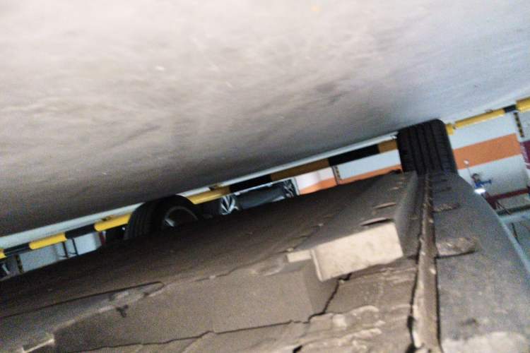 Used ORA Good Cat 2023 401 km Standard Range Luxury Version Lithium Iron Phosphate Chassis Front Right