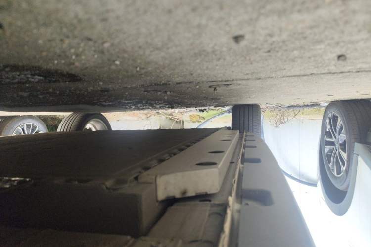 Used ORA Good Cat 2023 401 km Standard Range Prestige Version Lithium Iron Phosphate Chassis Front Right