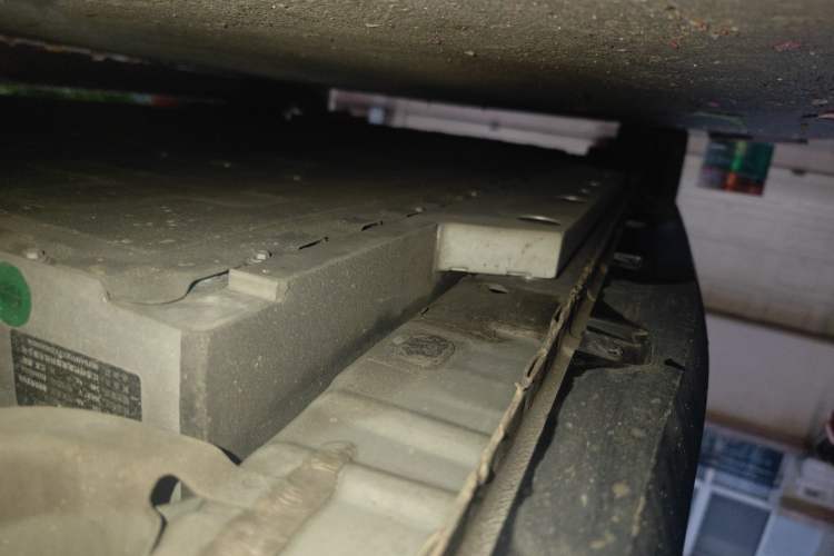 Used ORA Good Cat 2023 401 km Standard Range Prestige Version Lithium Iron Phosphate Chassis Rear Left