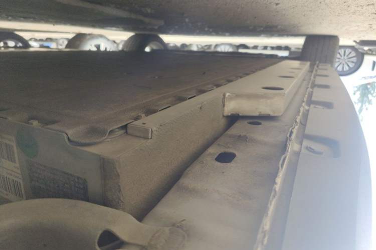Used ORA Good Cat 2023 401 km Standard Range Prestige Version Lithium Iron Phosphate Chassis Rear Left