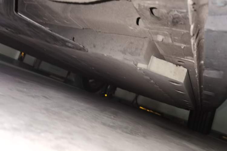 Used ORA Good Cat 2023 401 km Standard Range Luxury Version Lithium Iron Phosphate Chassis Front Left