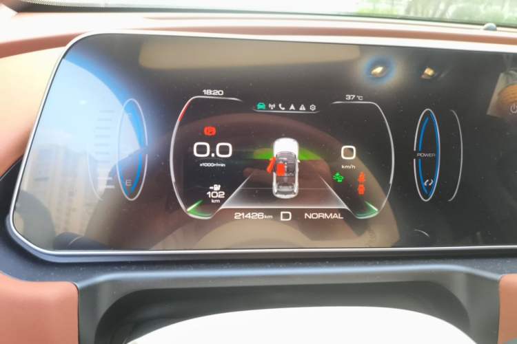 Used ORA Good Cat 2023 401 km Standard Range Premium Version Lithium Iron Phosphate Instrument Cluster