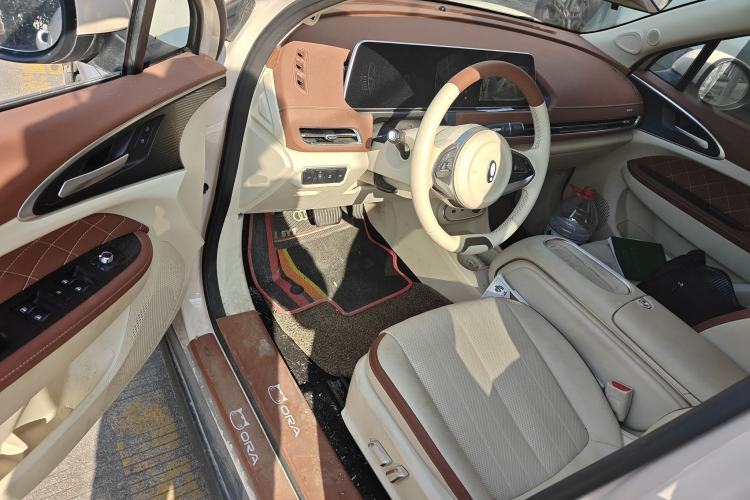 Used ORA Good Cat 2023 401 km Standard Range Premium Version Lithium Iron Phosphate Driver Seat