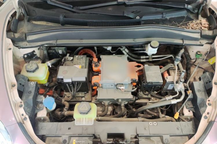 Used ORA Good Cat 2023 401 km Standard Range Luxury Version Lithium Iron Phosphate Engine Bay
