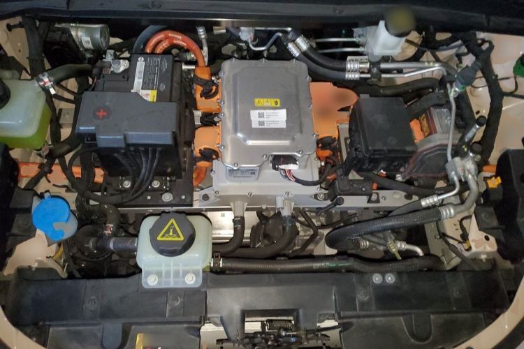 Used ORA Good Cat 2023 401 km Standard Range Luxury Version Lithium Iron Phosphate Engine Bay