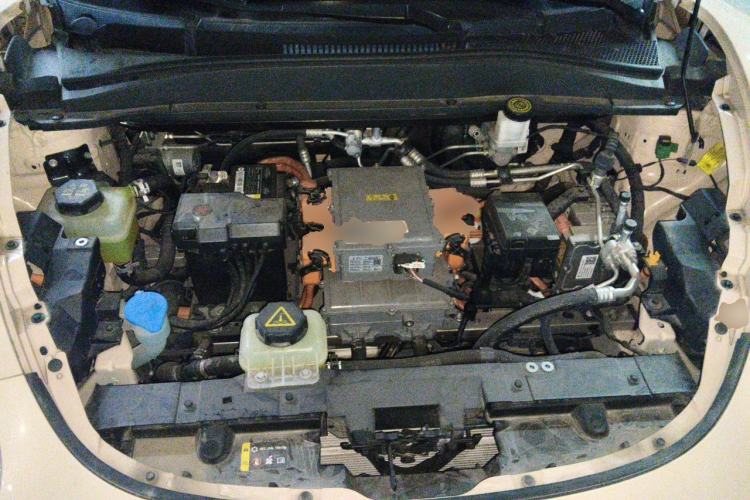 Used ORA Good Cat 2023 401 km Standard Range Luxury Version Lithium Iron Phosphate Engine Bay