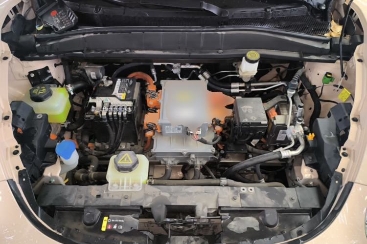 Used ORA Good Cat 2023 401 km Standard Range Luxury Version Lithium Iron Phosphate Engine Bay