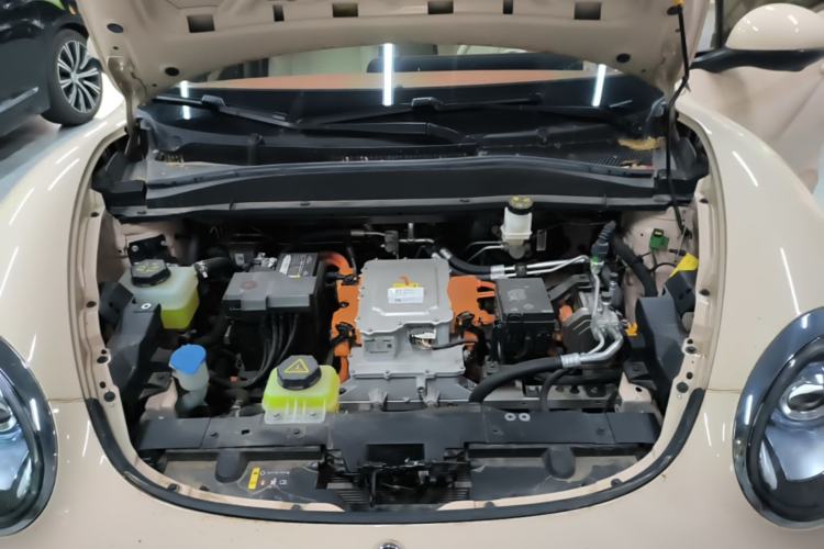 Used ORA Good Cat 2023 401 km Standard Range Prestige Version Lithium Iron Phosphate Engine Bay