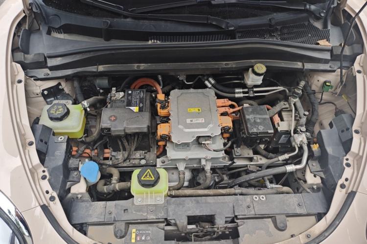 Used ORA Good Cat 2023 401 km Standard Range Premium Trim Ternary Lithium Engine Bay