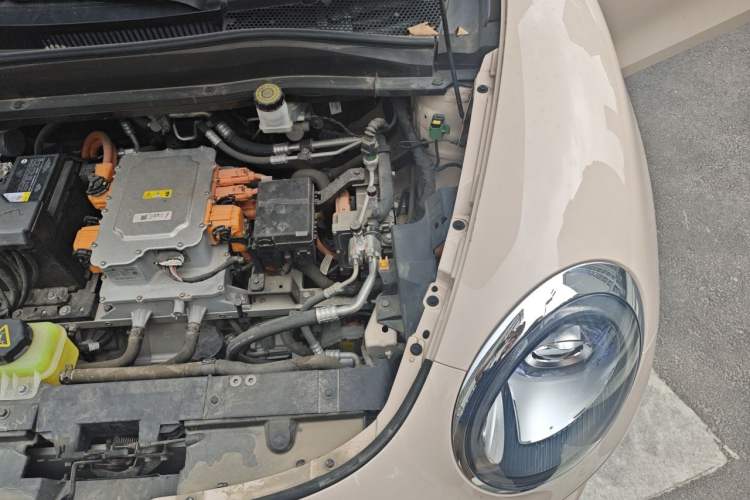 Used ORA Good Cat 2023 401 km Standard Range Premium Trim Ternary Lithium Engine Bay Left