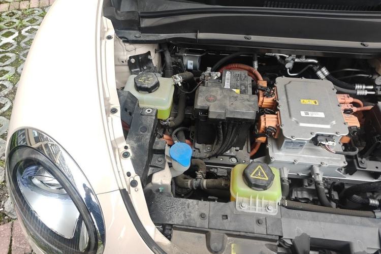 Used ORA Good Cat 2023 401 km Standard Range Prestige Version Lithium Iron Phosphate Engine Bay Right