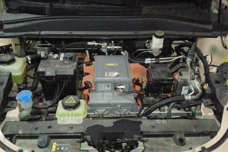 Used ORA Good Cat 2023 401 km Standard Range Luxury Version Lithium Iron Phosphate Engine Bay