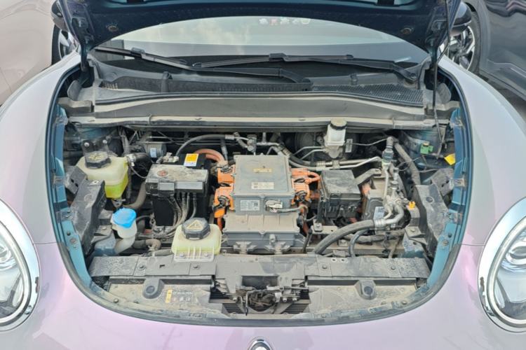 Used ORA Good Cat 2023 401 km Standard Range Premium Version Lithium Iron Phosphate Engine Bay