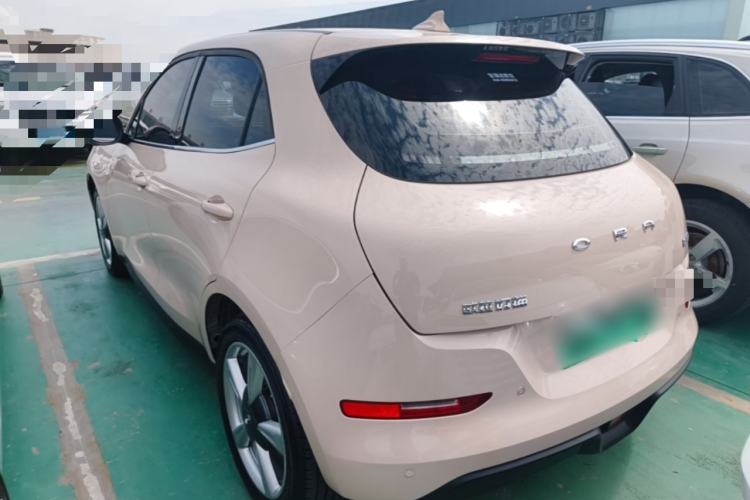 Used ORA Good Cat 2023 401 km Standard Range Luxury Version Lithium Iron Phosphate Exterior 2