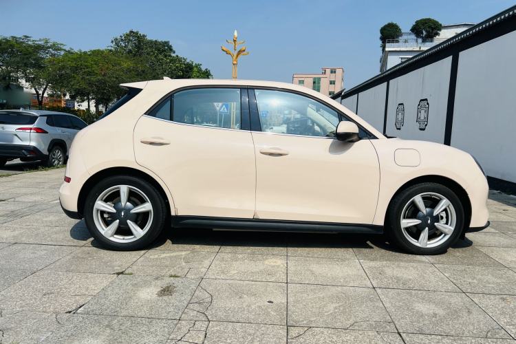 Used ORA Good Cat 2023 401 km Standard Range Luxury Version Ternary Lithium Exterior 4