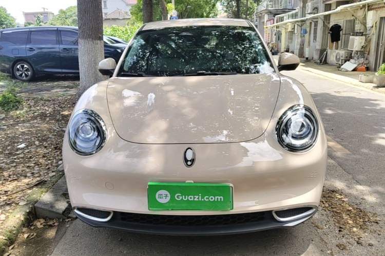 Used ORA Good Cat 2023 401 km Standard Range Luxury Version Lithium Iron Phosphate Front