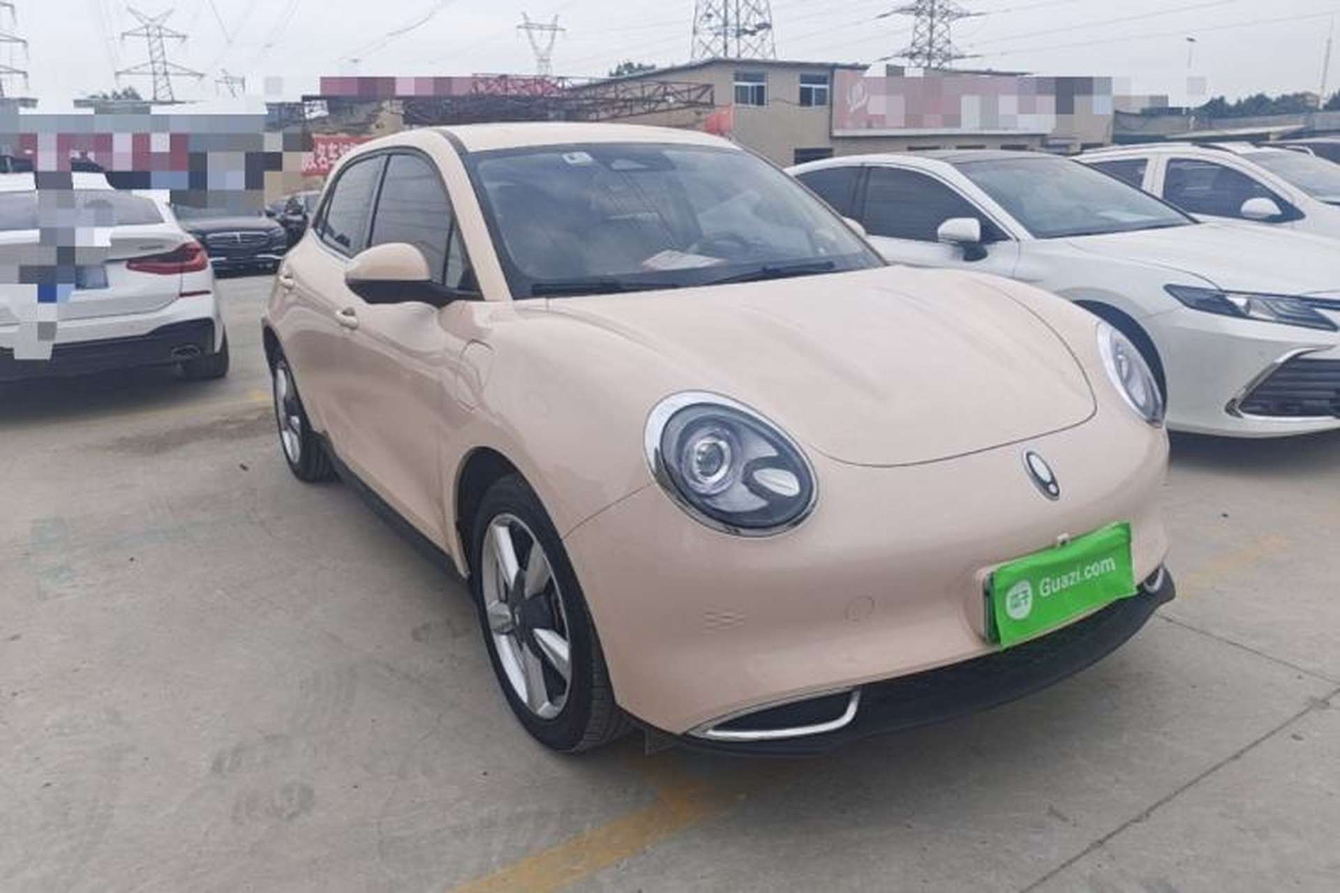 Used ORA Good Cat 2023 401 km Standard Range Premium Trim Ternary Lithium Front Right 45 Deg
