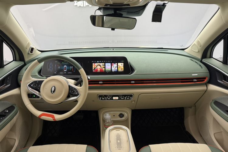 Used ORA Good Cat 2023 401 km Standard Range Luxury Version Ternary Lithium Audio And AC Panel