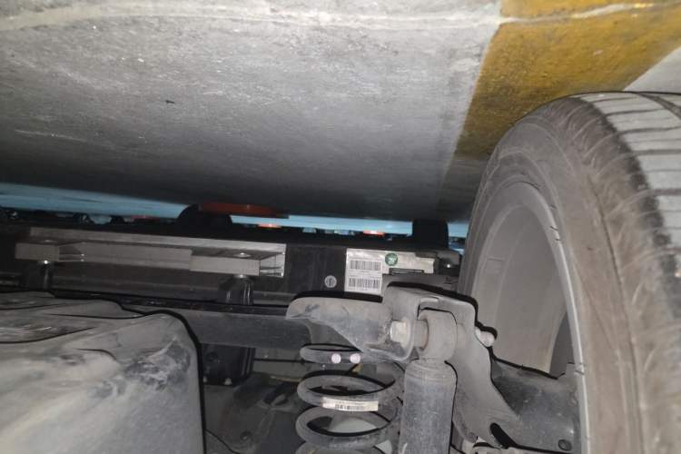 Used ORA Good Cat 2023 401 km Standard Range Luxury Version Lithium Iron Phosphate Chassis Rear Left