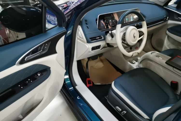 Used ORA Good Cat 2023 401 km Standard Range Luxury Version Lithium Iron Phosphate Driver Seat