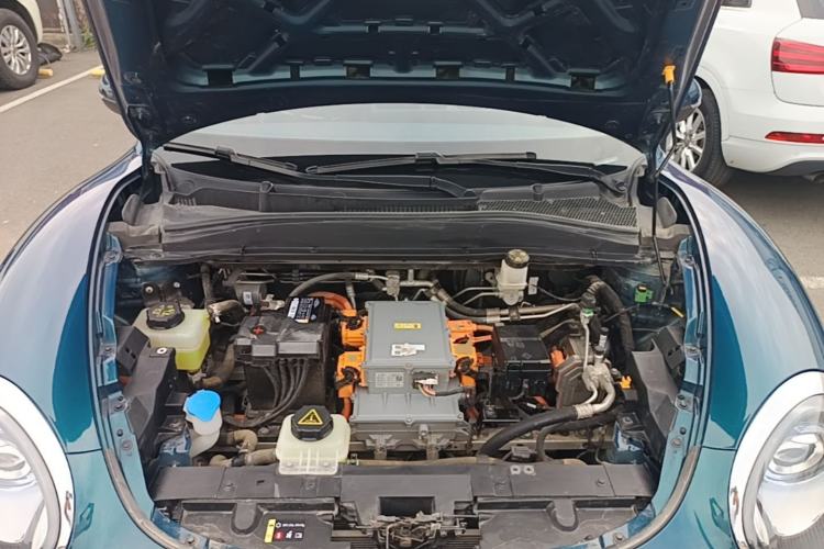 Used ORA Good Cat 2023 401 km Standard Range Luxury Version Lithium Iron Phosphate Engine Bay
