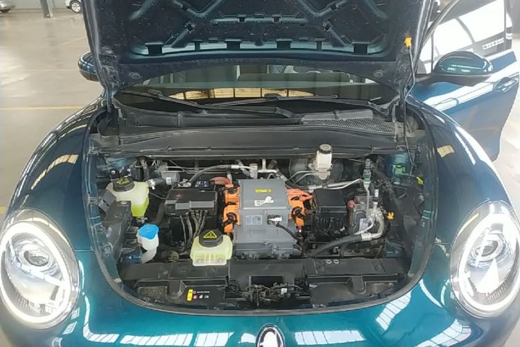 Used ORA Good Cat 2023 401 km Standard Range Premium Version Lithium Iron Phosphate Engine Bay