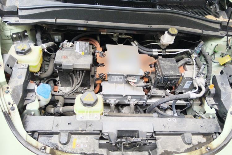 Used ORA Good Cat 2023 401 km Standard Range Luxury Version Lithium Iron Phosphate Engine Bay