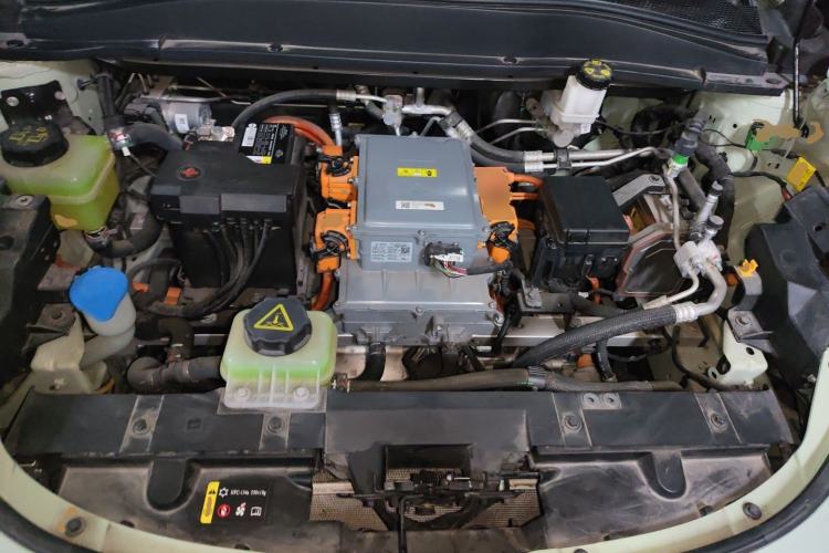 Used ORA Good Cat 2023 501 km Long-Range Luxury Version Lithium Iron Phosphate Engine Bay