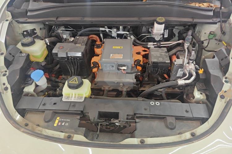 Used ORA Good Cat 2023 401 km Standard Range Luxury Version Lithium Iron Phosphate Engine Bay