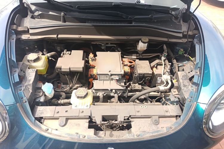 Used ORA Good Cat 2023 401 km Standard Range Luxury Version Lithium Iron Phosphate Engine Bay