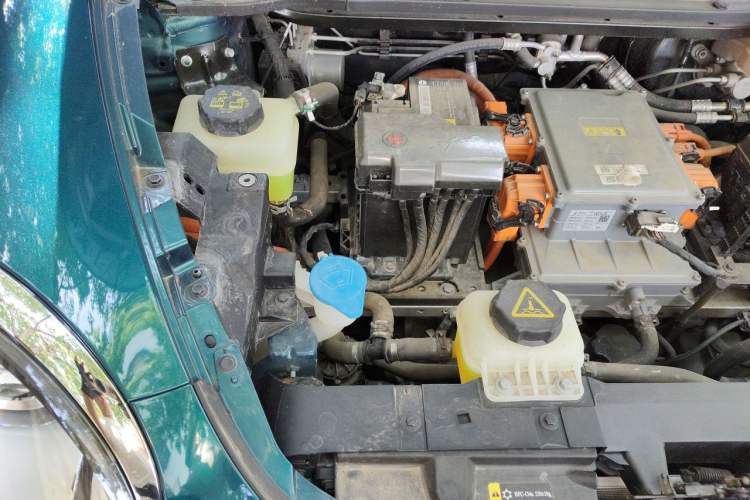 Used ORA Good Cat 2023 401 km Standard Range Premium Trim Ternary Lithium Engine Bay Right